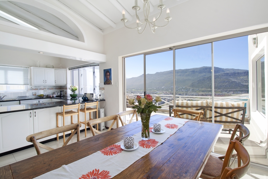 4 Bedroom Property for Sale in Fish Hoek Western Cape